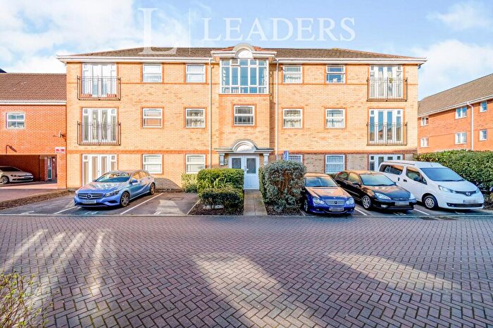 2 Bedroom Flat To Rent In Drum Road, Eastleigh, SO50