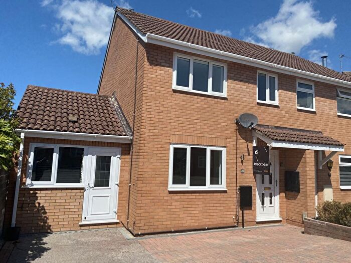 3 Bedroom Semi-detached House To Rent In Church Meadow, Boverton, CF61