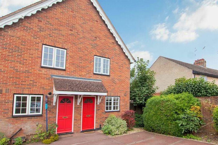 2 Bedroom End Of Terrace House To Rent In Thaxted Road, Saffron Walden, CB11