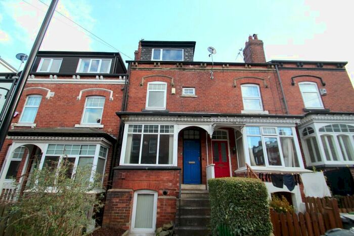 2 Bedroom Terraced House To Rent In Methley View, Leeds, West Yorkshire, Uk, LS7