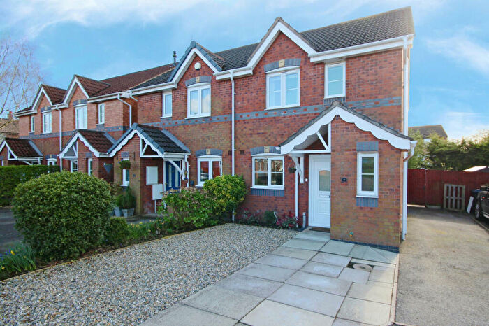 3 Bedroom Semi-Detached House To Rent In Brambles Chase, Cuddington, CW8