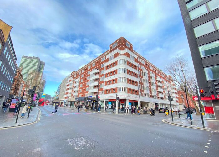2 Bedroom Flat To Rent In University Street, London, WC1E