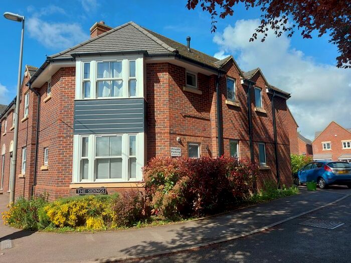 2 Bedroom Flat To Rent In The Sidings, Toddington, Dunstable, LU5