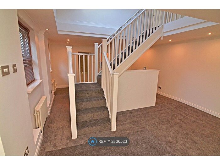 2 Bedroom Detached House To Rent In Gundulph Road, Chatham, ME4