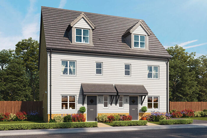 4 Bedroom Semi-Detached House For Sale In Sutton Road Langley Maidstone, ME17