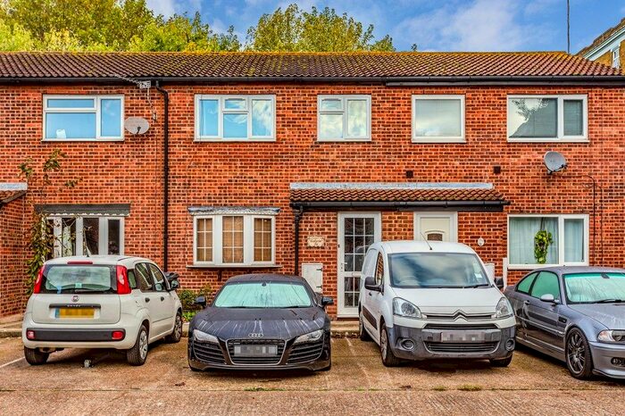 2 Bedroom Terraced House To Rent In Corfield Street, London, E2