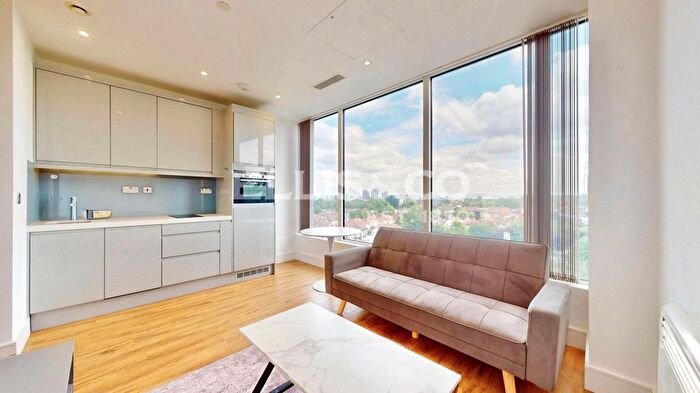 1 Bedroom Flat For Sale In West Gate, London, W5