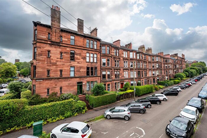 2 Bedroom Flat For Sale In / Polwarth Street, Hyndland, G12