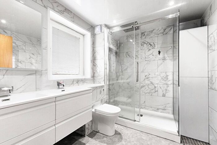 3 Bedroom Duplex For Sale In Gylemuir Road, Edinburgh, EH12