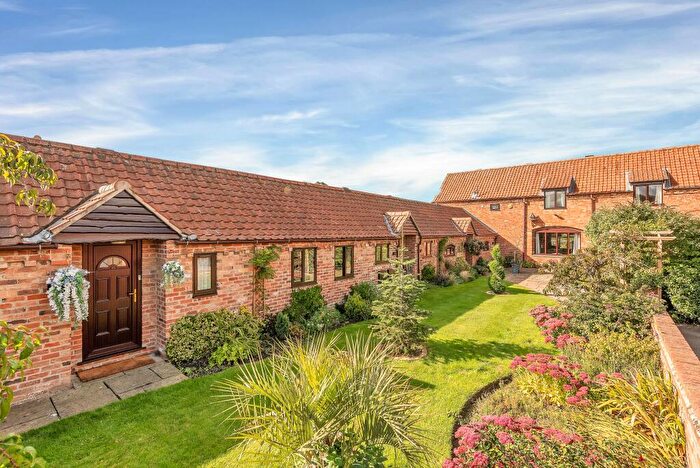 4 Bedroom Detached House For Sale In Old Moat Court, Nottingham, NG12
