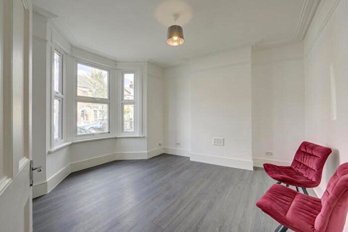 4 Bedroom Terraced House To Rent In Hawstead Road, Catford, London, SE6