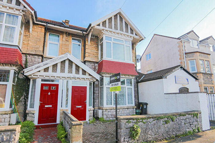 2 Bedroom Flat For Sale In Stafford Road, Weston-super-Mare, BS23