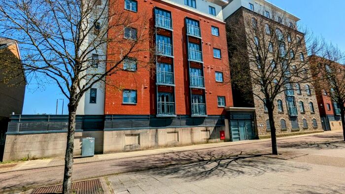 2 Bedroom Apartment To Rent In The Granary, Cardiff Bay, CF10