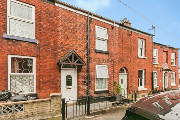 2 Bedroom Terraced House For Sale In Brook Street, Macclesfield, Cheshire, SK11
