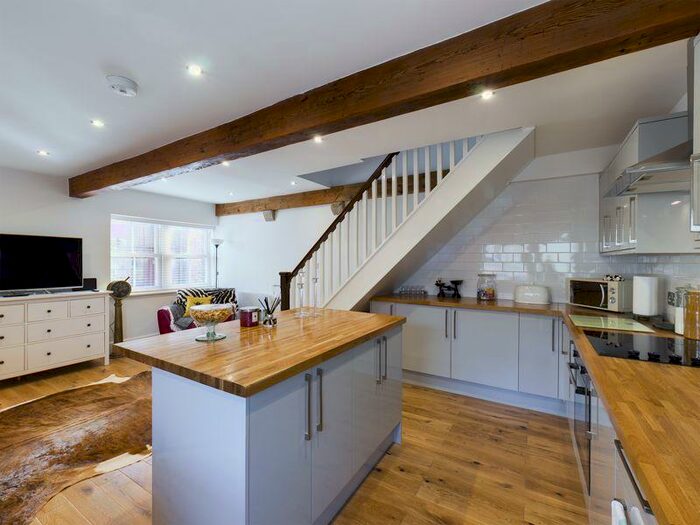 2 Bedroom Barn Conversion For Sale In Conder Green Road, Lancaster, LA2