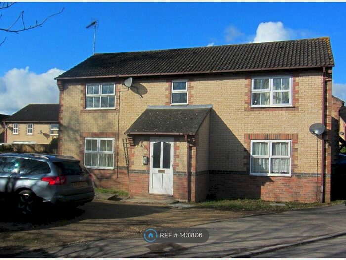 Studio To Rent In Pewsham, Chippenham, SN15