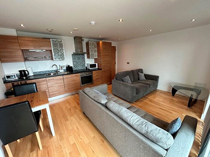 1 Bedroom Flat To Rent In La Salle, Chadwick Street, Leeds, LS10