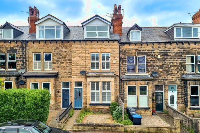 4 Bedroom Terraced House To Rent In Hookstone Road, Harrogate, HG2