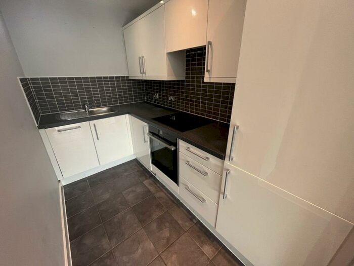 2 Bedroom Flat To Rent In Elysian Fields, Colquitt Street, Liverpool, L1