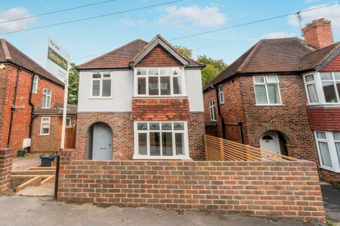 1 Bedroom Property To Rent In Woodbridge Hill, Guildford, GU2