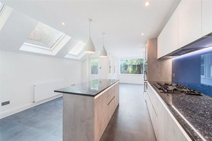 4 Bedroom Terraced House To Rent In Binns Road, Chiswick, London, W4