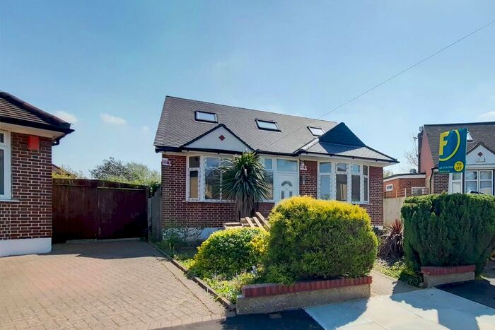 5 Bedroom Bungalow To Rent In Elm Drive, Harrow, HA2