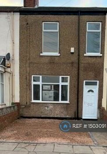 4 Bedroom Terraced House To Rent In Hainton Avenue, Grimsby, DN32