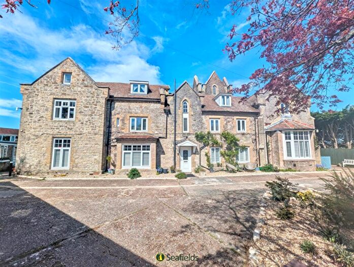 3 Bedroom Apartment For Sale In Buckland Grange, Ryde, PO33