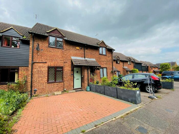 2 Bedroom Terraced House To Rent In Lammas Road, Cheddington, LU7