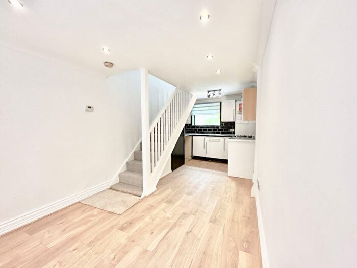 1 Bedroom Terraced House To Rent In Barrington Road, London, E12