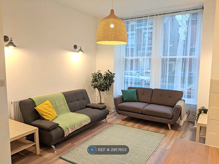 1 Bedroom Flat To Rent In Toxteth, Liverpool, L8
