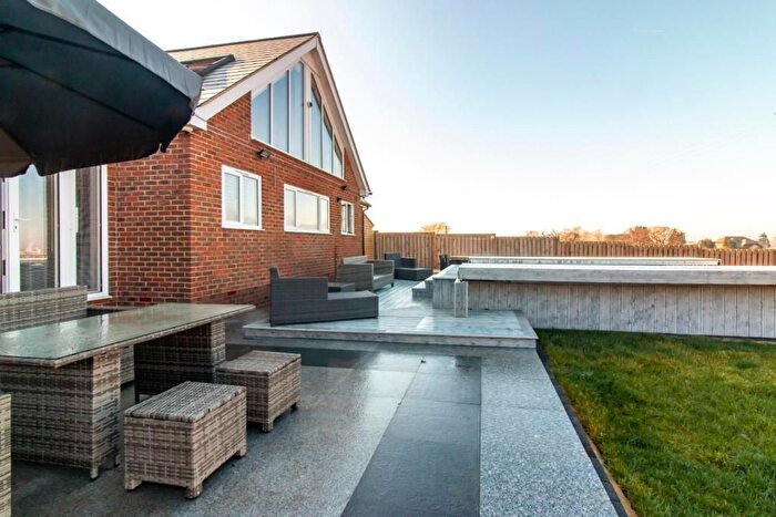 5 Bedroom Detached House For Sale In Dargate Road, Yorkletts, Whitstable, CT5