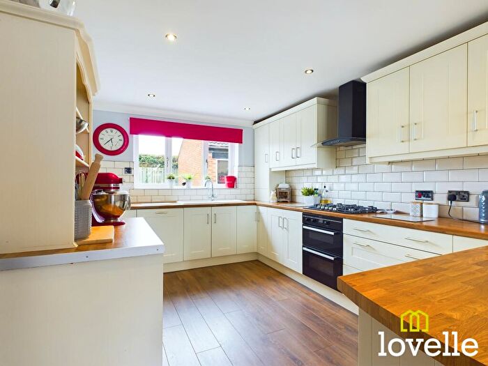 5 Bedroom Detached House For Sale In Manor Garth, Skidby, East Riding Of Yorkshire, HU16