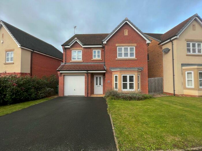 4 Bedroom Detached House To Rent In Aspen Close, Great Glen, LE8