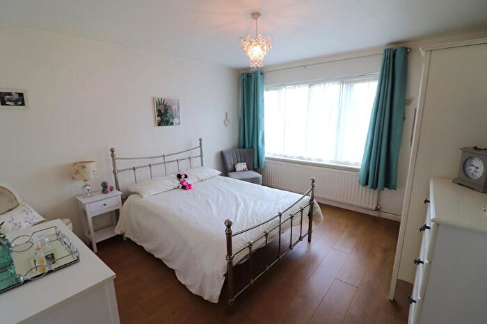 4 Bedroom Detached House For Sale In Tudor Close, Old Town, Stevenage, Hertfordshire, SG1