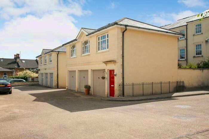 2 Bedroom Apartment To Rent In Horstmann Close, Bath, BA1
