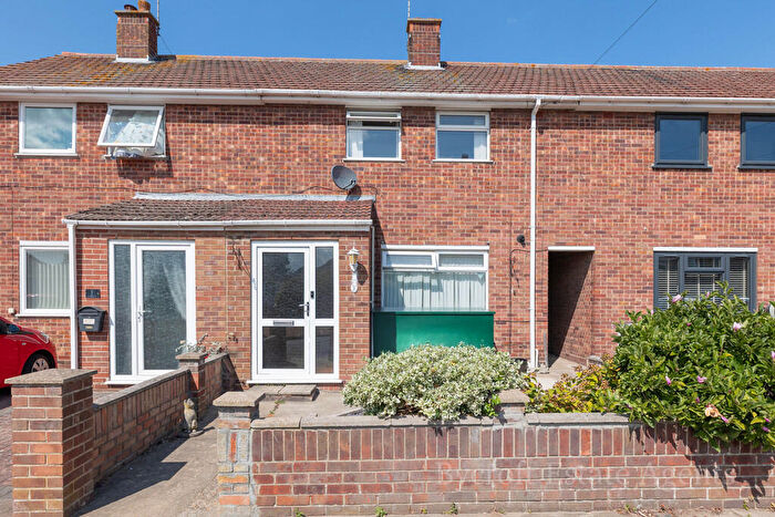 3 Bedroom Terraced House For Sale In Humberstone Road, Gorleston, NR31