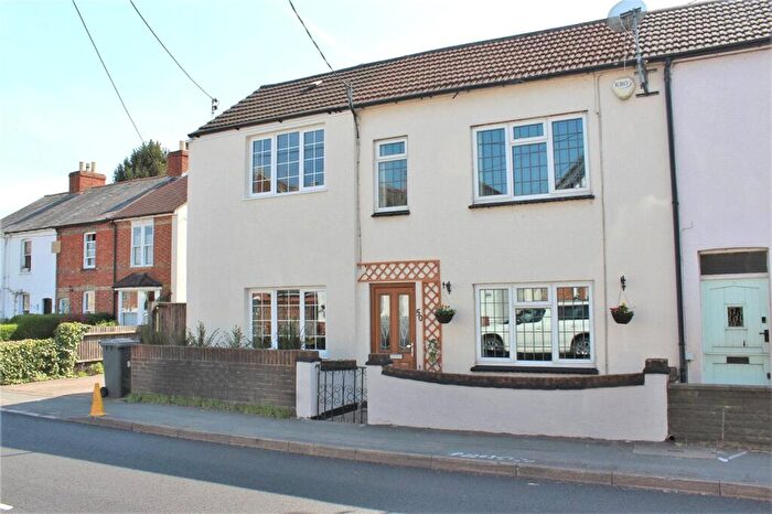 1 Bedroom Terraced House For Sale In Badshot Lea Road, Badshot Lea, Farnham, GU9