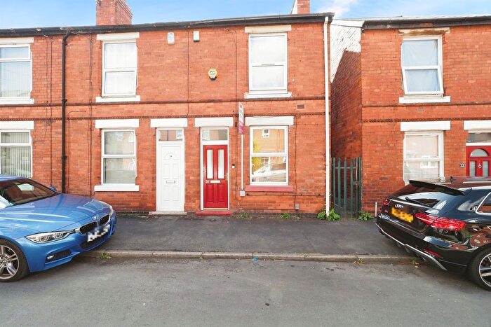 2 Bedroom End Terrace House For Sale In Latham Street, Nottingham, NG6