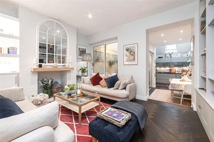 3 Bedroom Terraced House To Rent In Curlew Street, Shad Thames, SE1