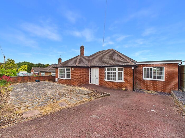 3 Bedroom Detached House For Sale In Thames Close, Mackworth, DE22