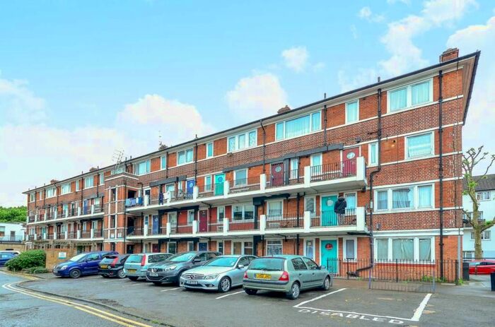 1 Bedroom Flat To Rent In Fort Road, Bermondsey, SE1