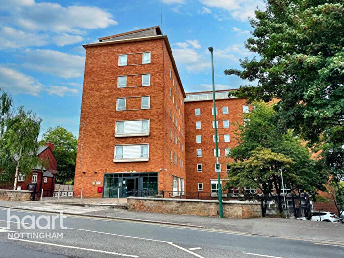 2 Bedroom Apartment To Rent In Woodborough Road, Nottingham, NG3