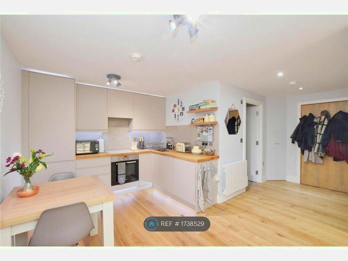 1 Bedroom Flat To Rent In Seren Park Gardens, London, SE3