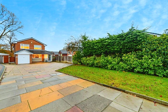 4 Bedroom Detached House For Sale In Woburn Avenue, Bolton, Greater Manchester, BL2