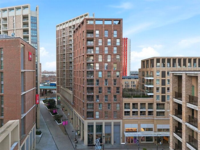 3 Bedroom Flat For Sale In Minnie Baldock Street, London, E16
