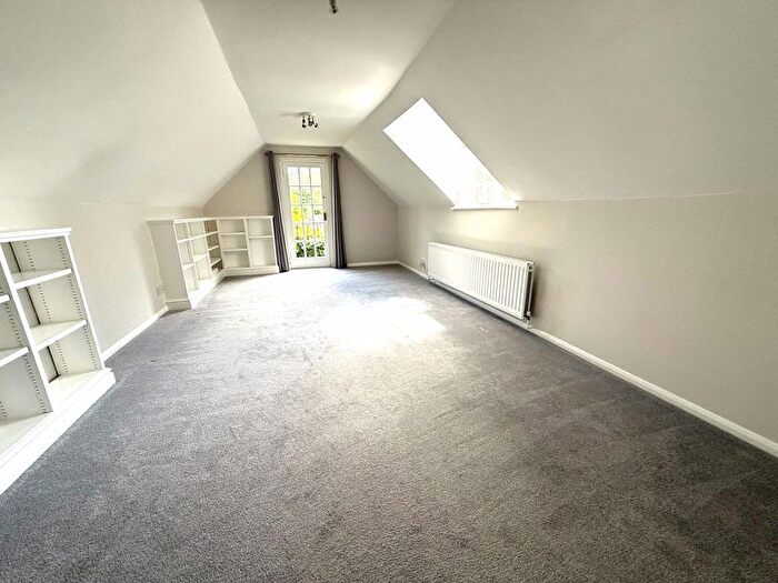 1 Bedroom Flat To Rent In Church End, Milton Keynes, MK17