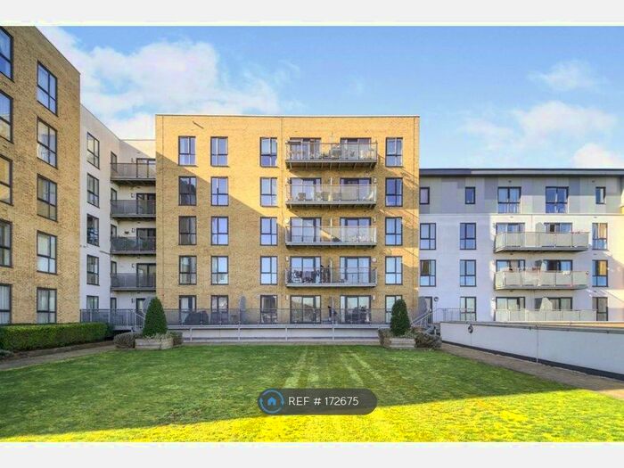 1 Bedroom Flat To Rent In Clydesdale Way, London, DA17