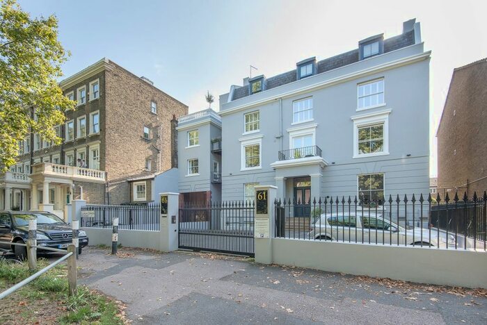 2 Bedroom Flat To Rent In Clapham Common South Side, London, SW4
