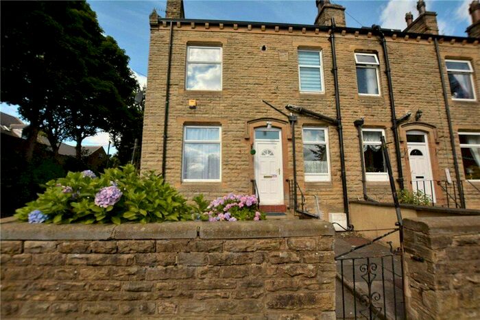 2 Bedroom Terraced House To Rent In Hutton Terrace, Pudsey, West Yorkshire, LS28